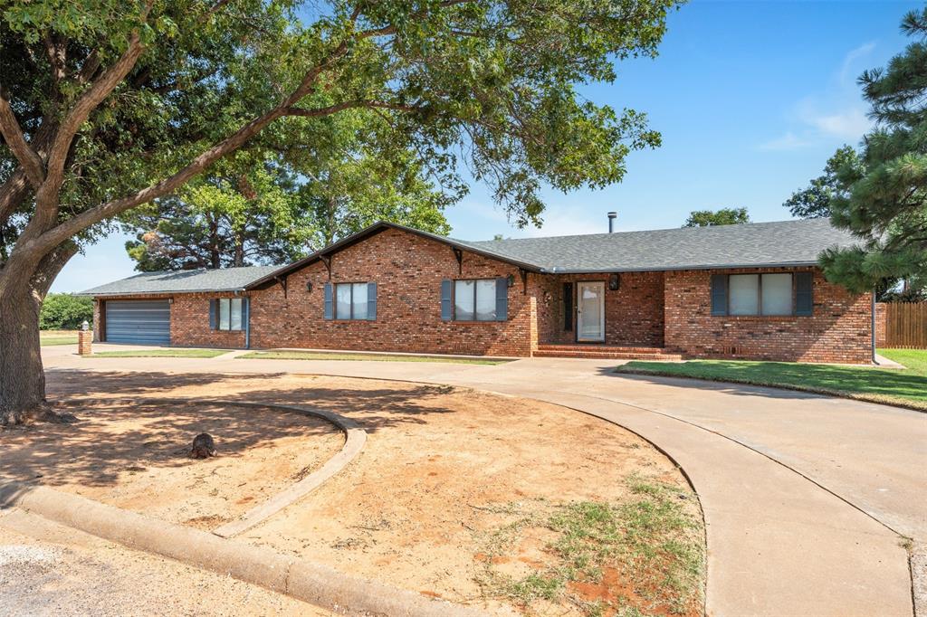 602 Se Eighth Street Property Photo 1