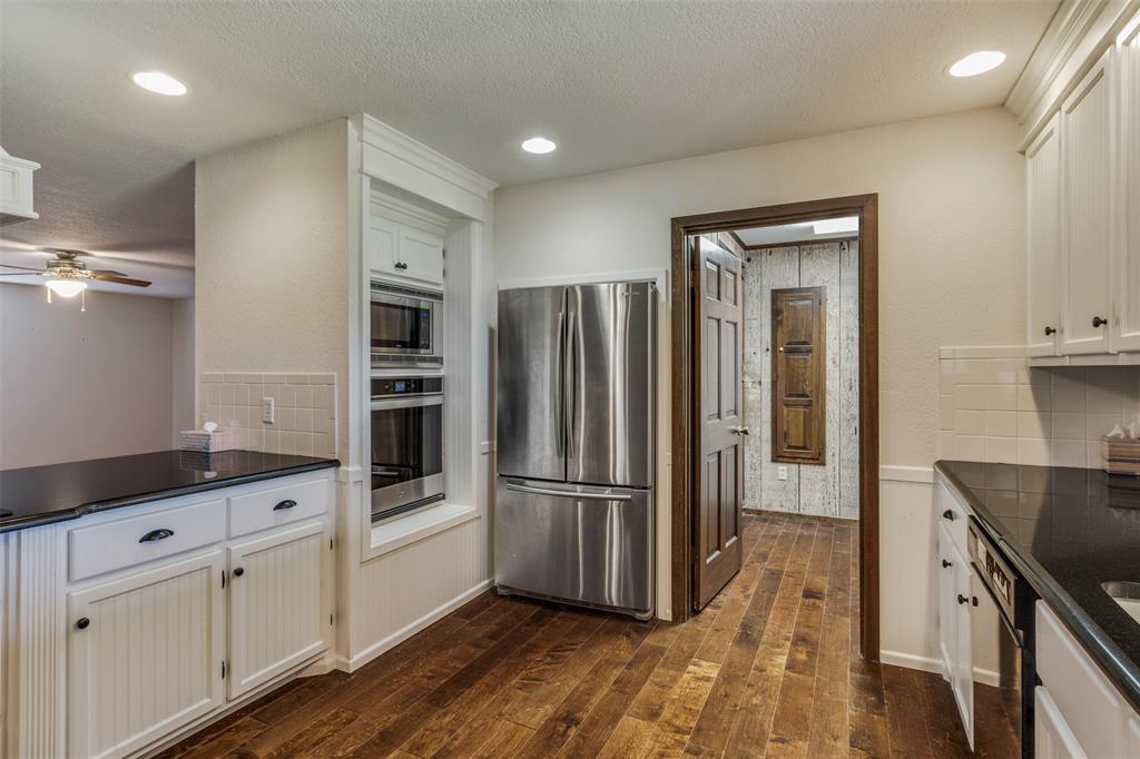 602 Se Eighth Street Property Photo 9