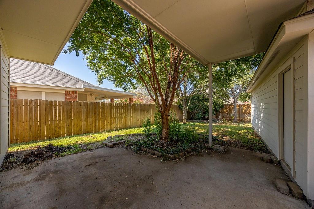 8508 Rock Creek Drive Property Photo 6