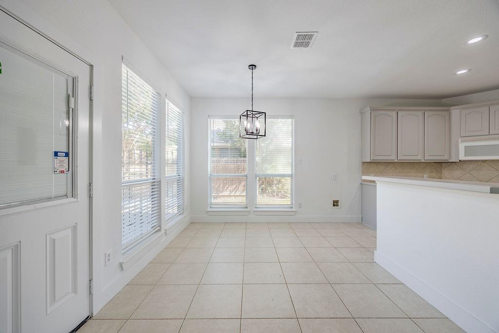8508 Rock Creek Drive Property Photo 15