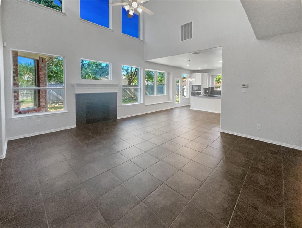 3304 Bright Star Way Property Photo 3