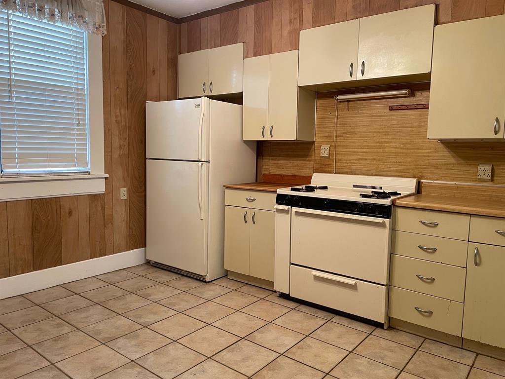 903 Plainview Road Property Photo 9