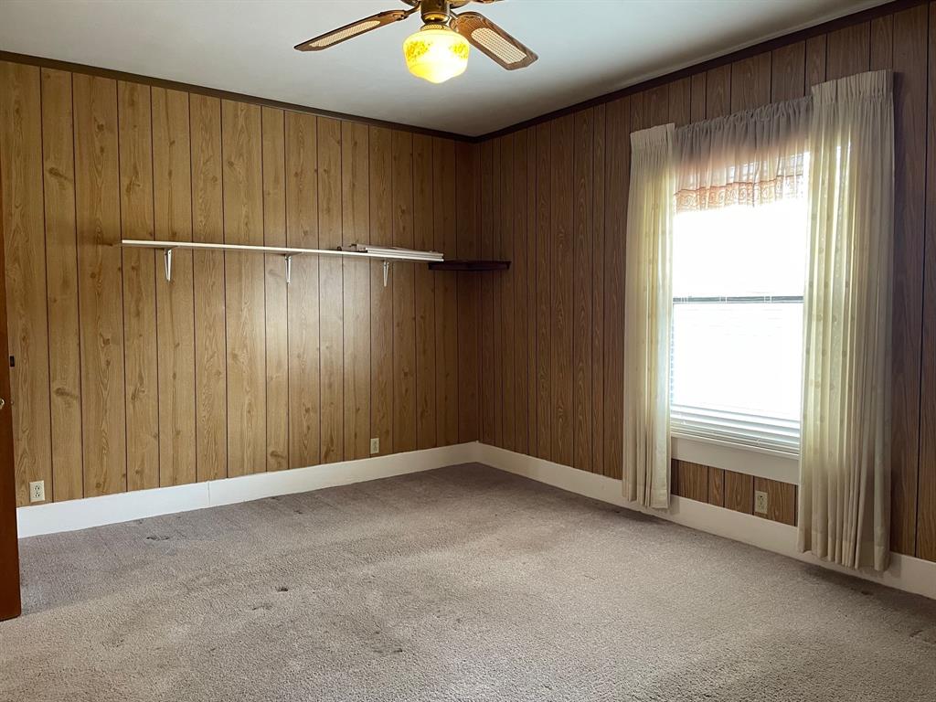 903 Plainview Road Property Photo 16