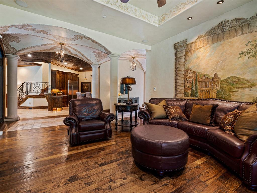 2115 Paradise Ranch Trail Property Photo 12