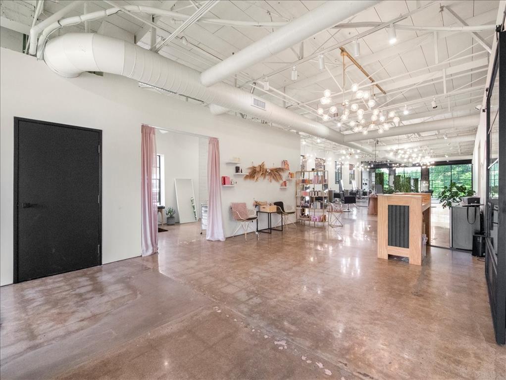 1208 S Riverfront Boulevard Property Photo 27