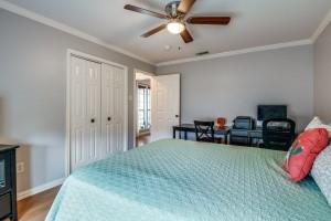 2835 Keller Springs Road Property Photo 11