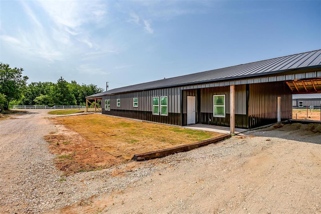 30 Frost Lane Property Photo 3