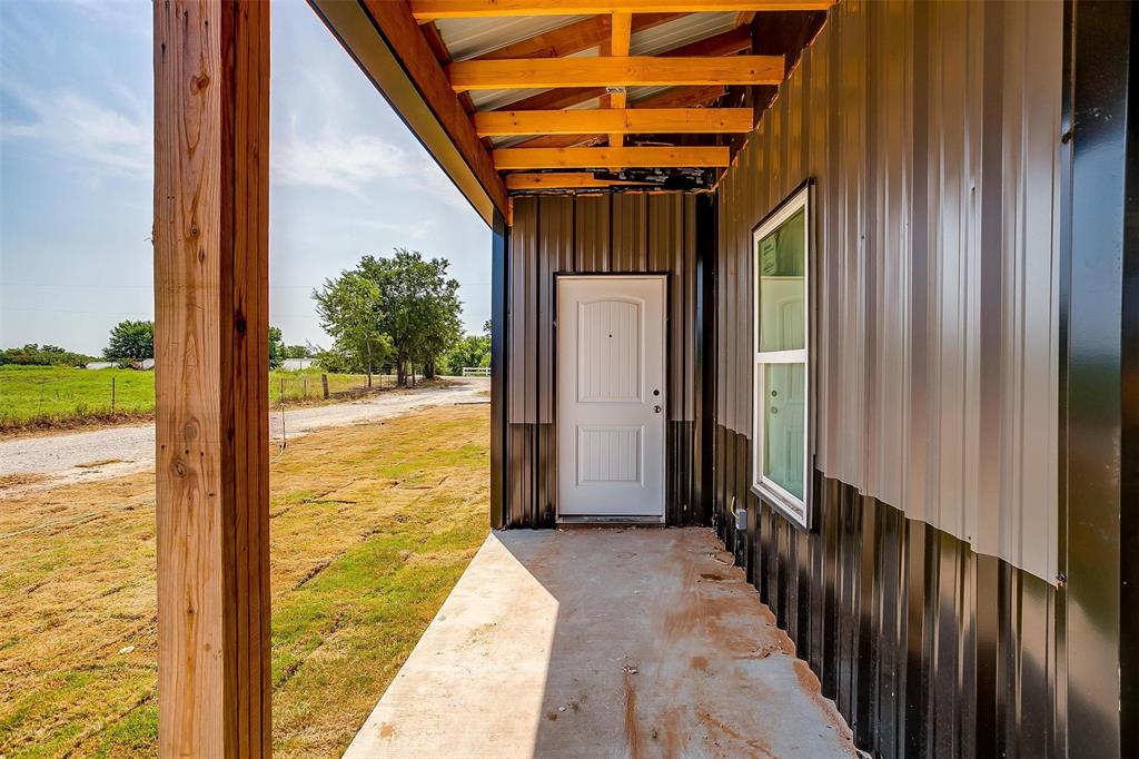 30 Frost Lane Property Photo 4