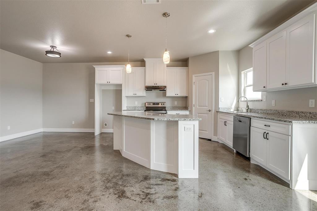 30 Frost Lane Property Photo 8