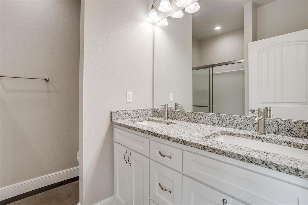 30 Frost Lane Property Photo 15