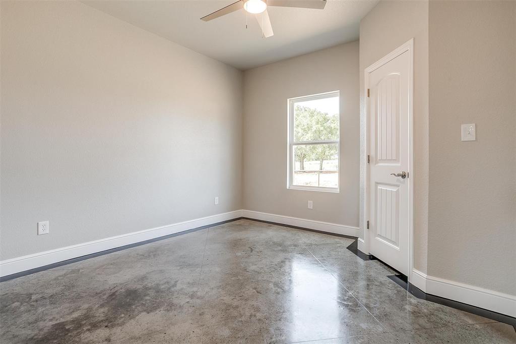 30 Frost Lane Property Photo 17