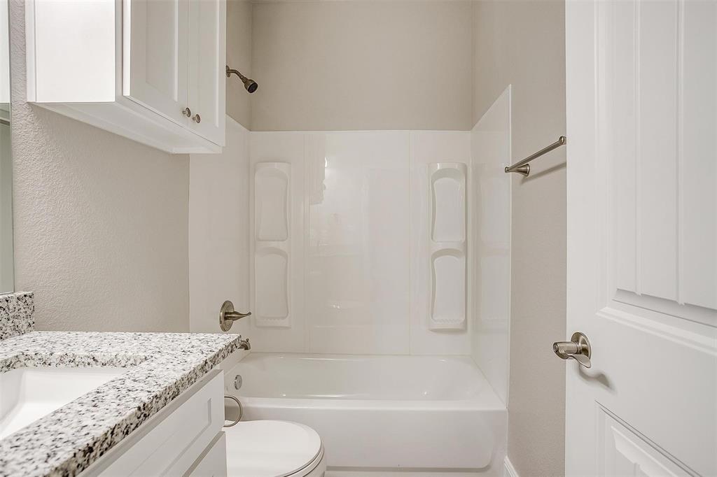 30 Frost Lane Property Photo 18