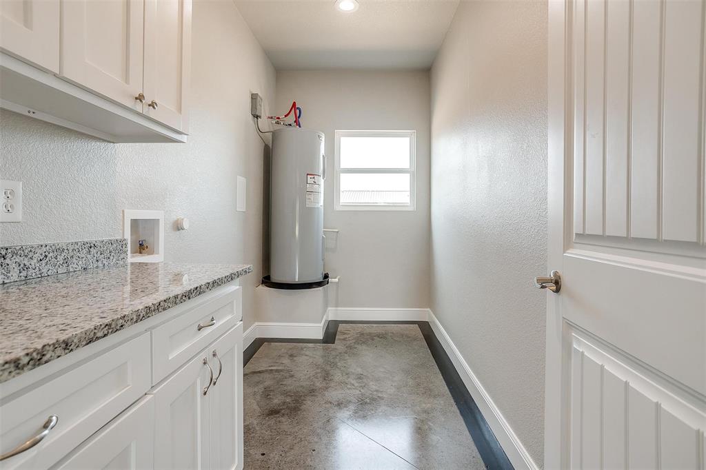 30 Frost Lane Property Photo 20