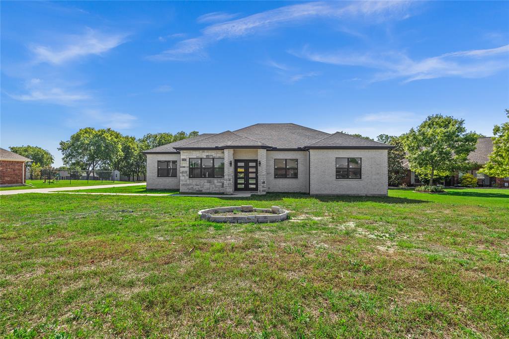 1057 Meadow Hill Drive Property Photo 1