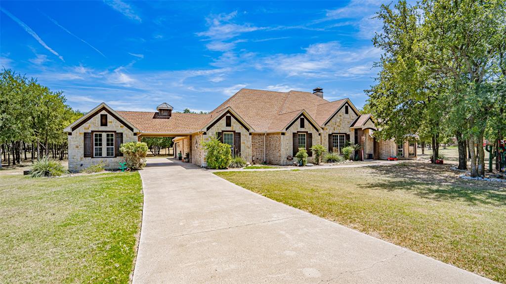 345 Sugartree Circle Property Photo 4