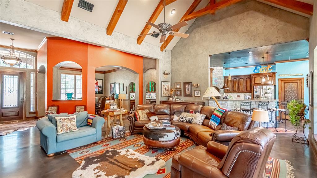 345 Sugartree Circle Property Photo 14