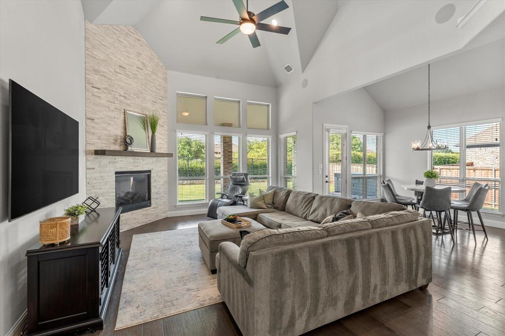 1641 Cypress Lake Lane Property Photo 15