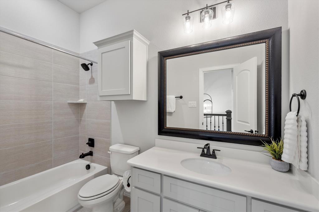 1641 Cypress Lake Lane Property Photo 30