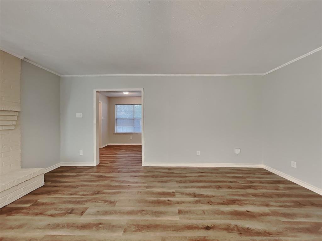 13456 Spring Grove Avenue Property Photo 5