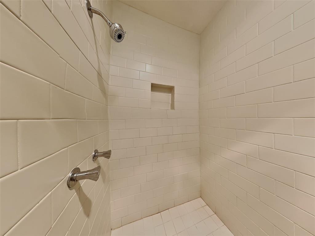 13456 Spring Grove Avenue Property Photo 13