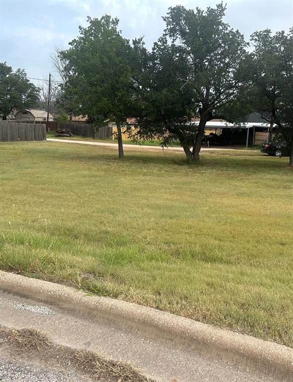 1510 Thomas Lane Property Photo 2