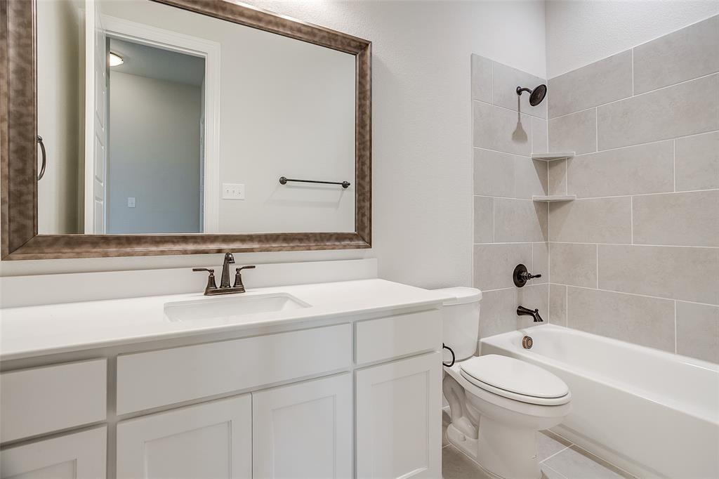 4018 Eagles Bluff Property Photo 34