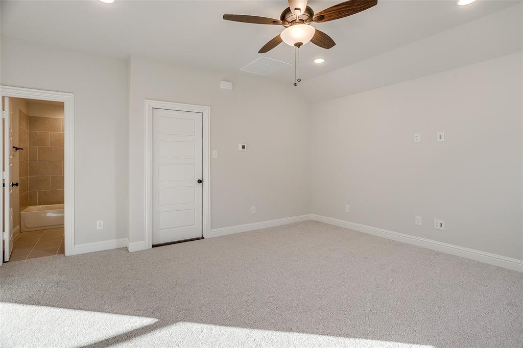 4018 Eagles Bluff Property Photo 37