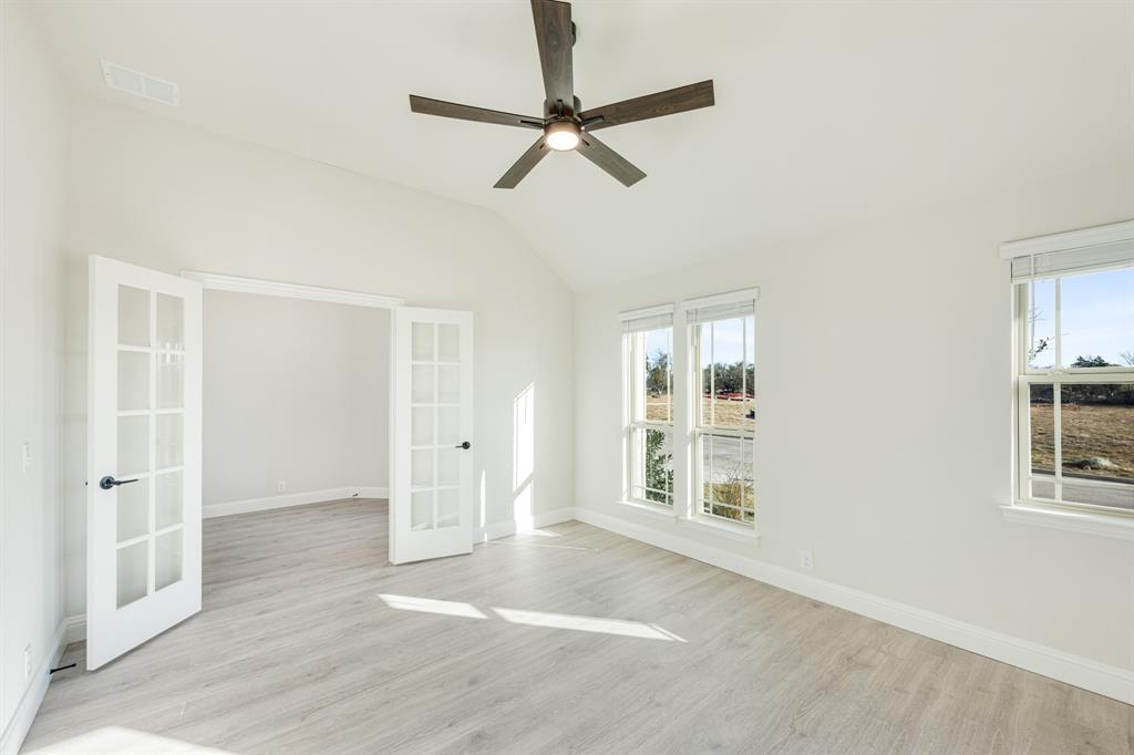 51 Osprey Street Property Photo 8
