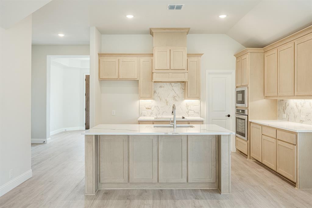 51 Osprey Street Property Photo 14