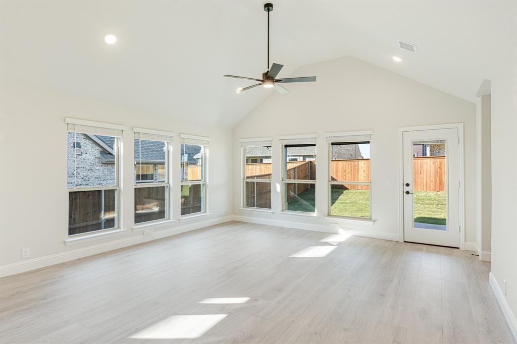 51 Osprey Street Property Photo 17