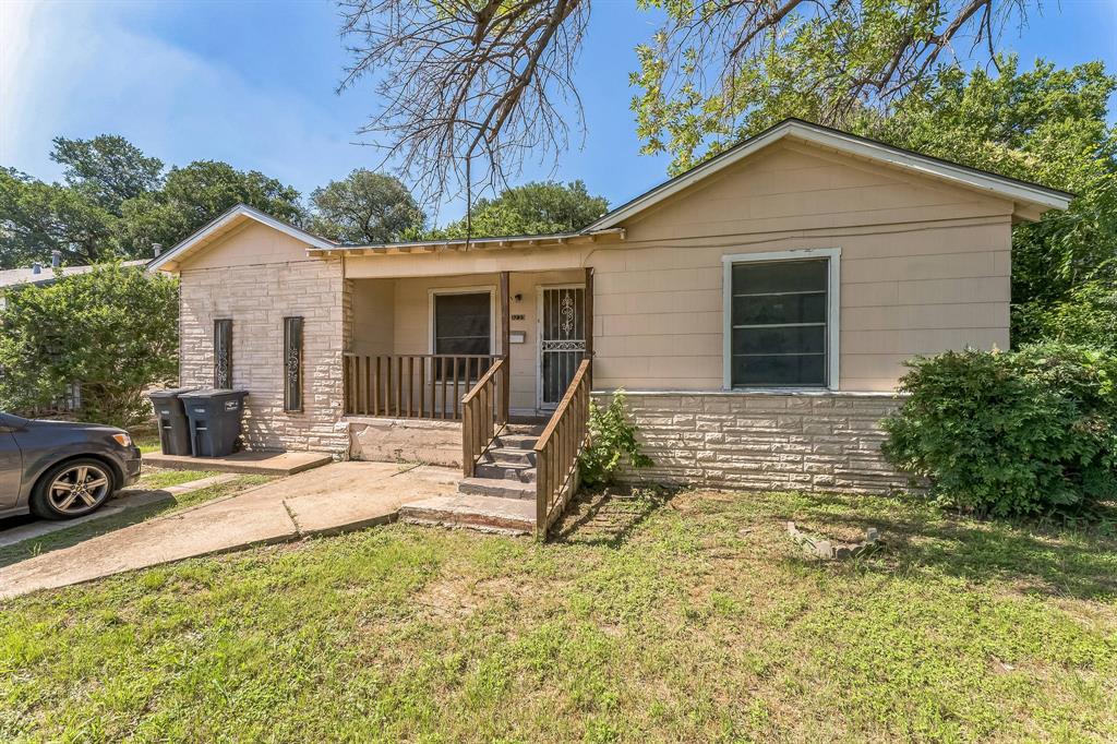 3233 Montague Street Property Photo 1