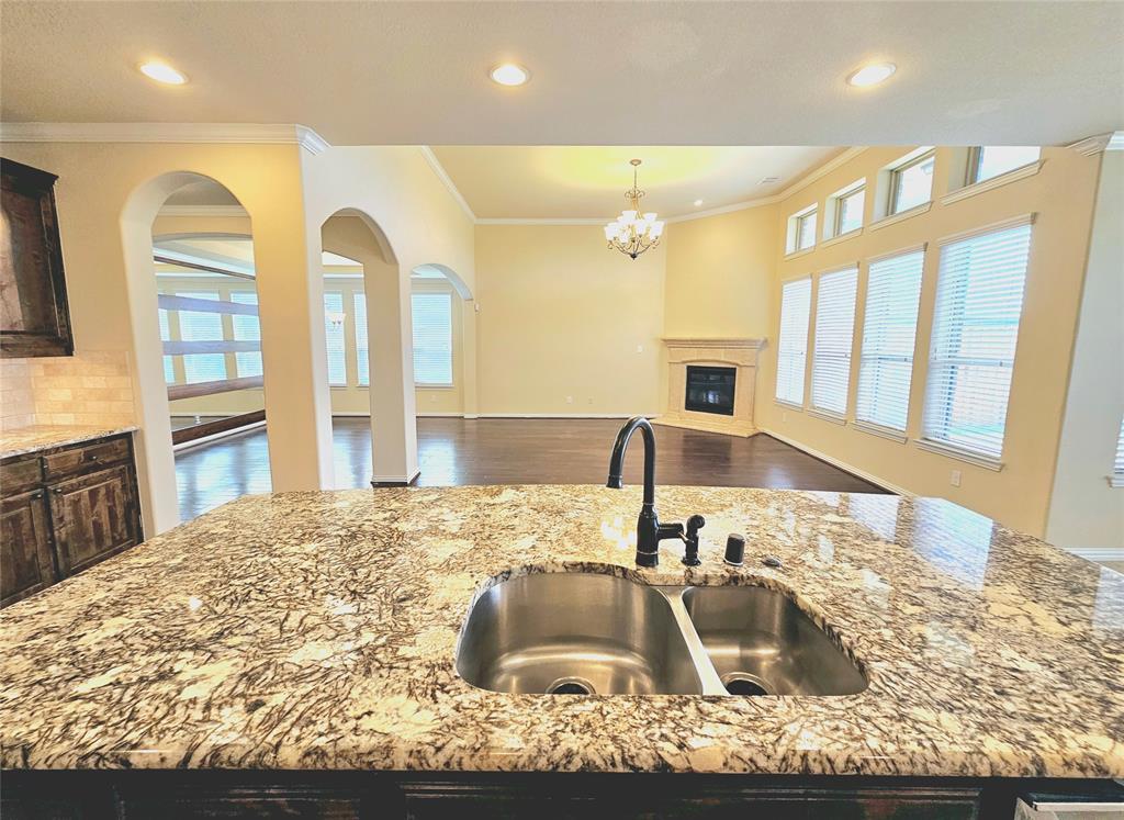 14229 Alis Lane Property Photo 11
