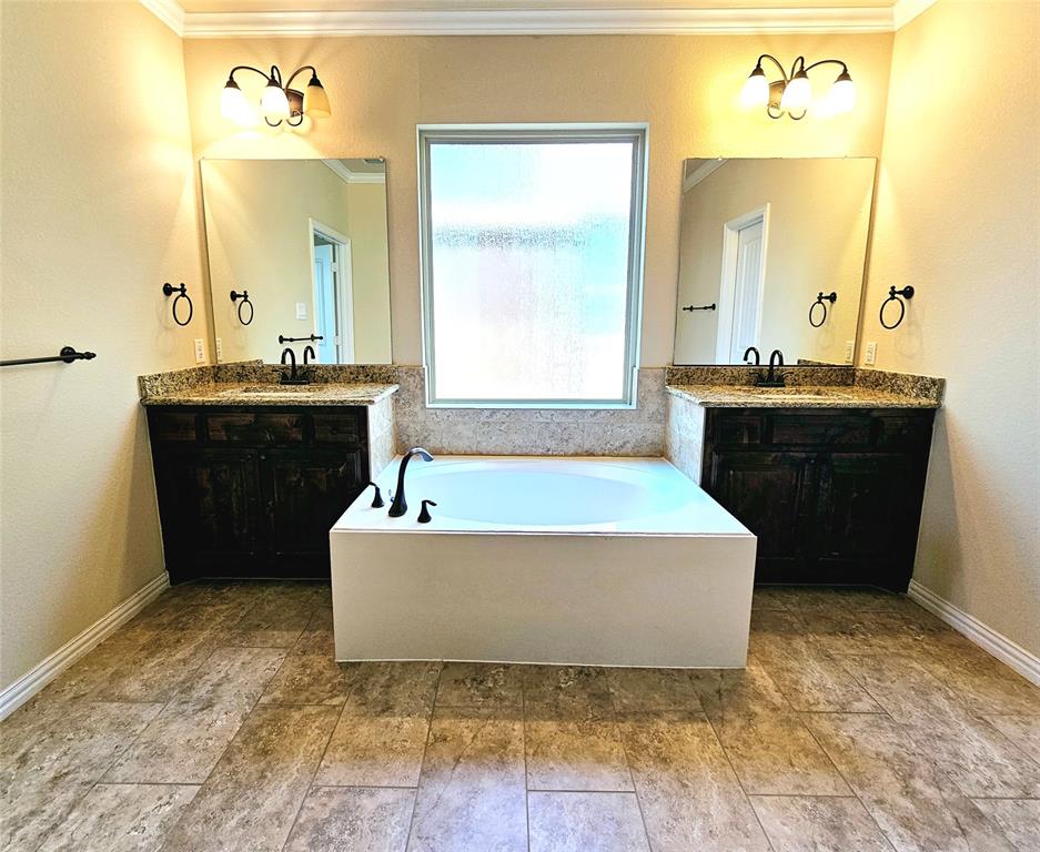 14229 Alis Lane Property Photo 20