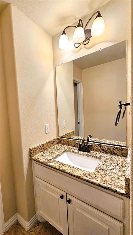 14229 Alis Lane Property Photo 32