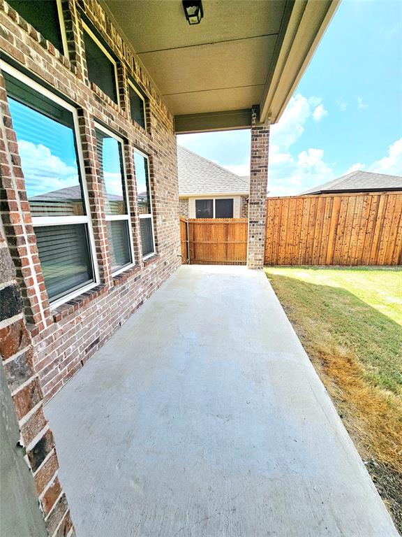 14229 Alis Lane Property Photo 38