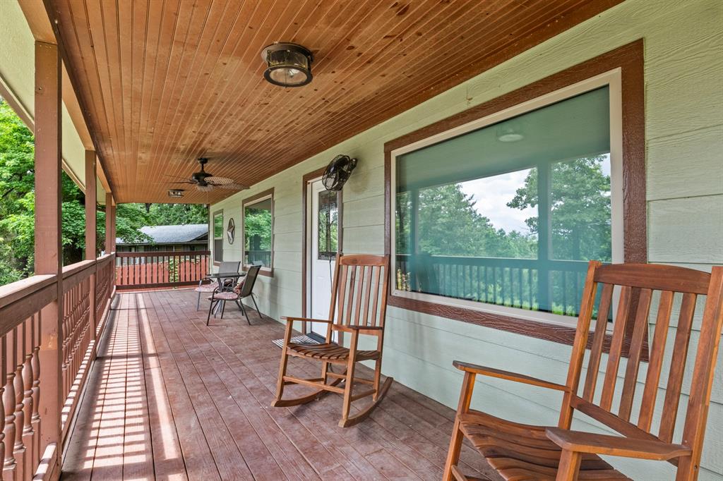160 Summitt Drive Property Photo 4