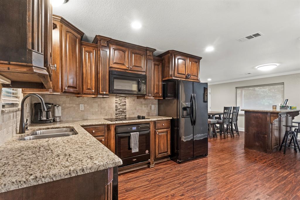 160 Summitt Drive Property Photo 13