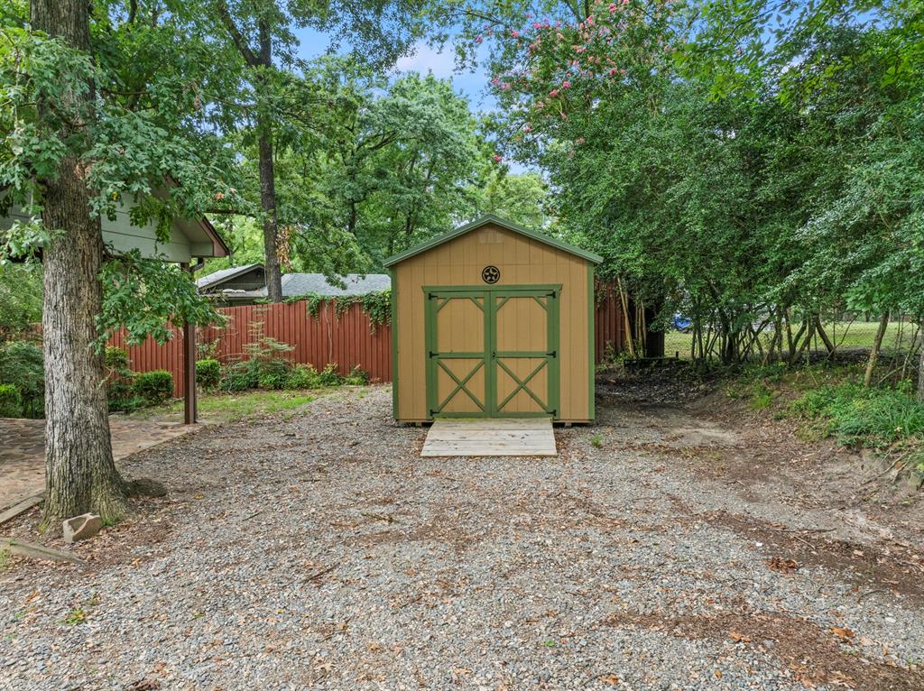 160 Summitt Drive Property Photo 23