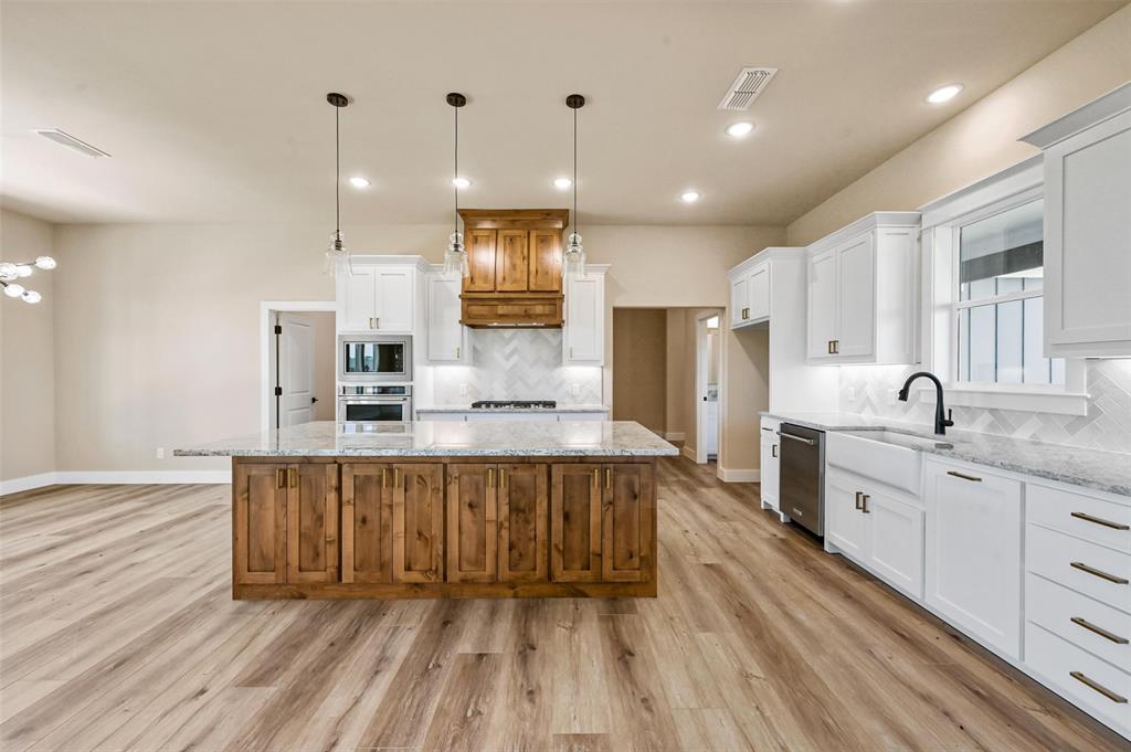 1560 Dixie Estates Way Property Photo 12