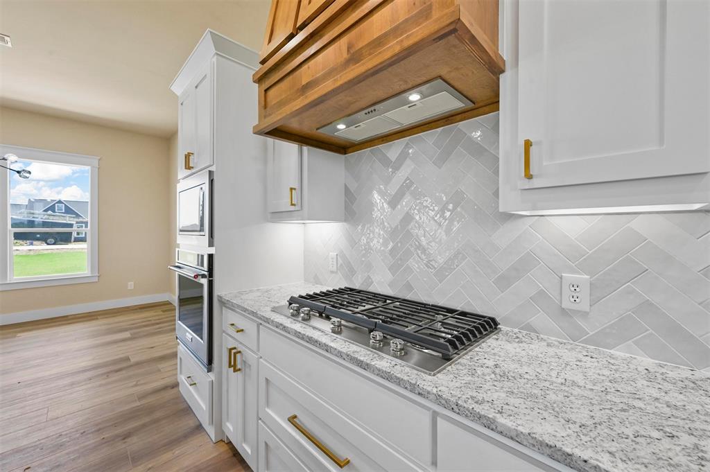 1560 Dixie Estates Way Property Photo 18