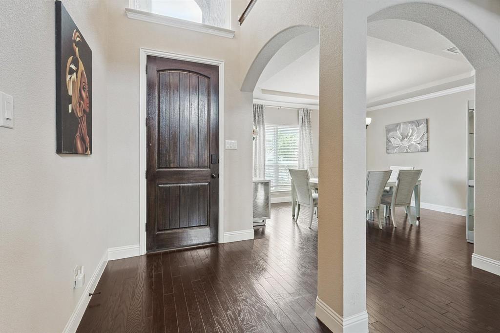 6524 Dove Chase Lane Property Photo 2