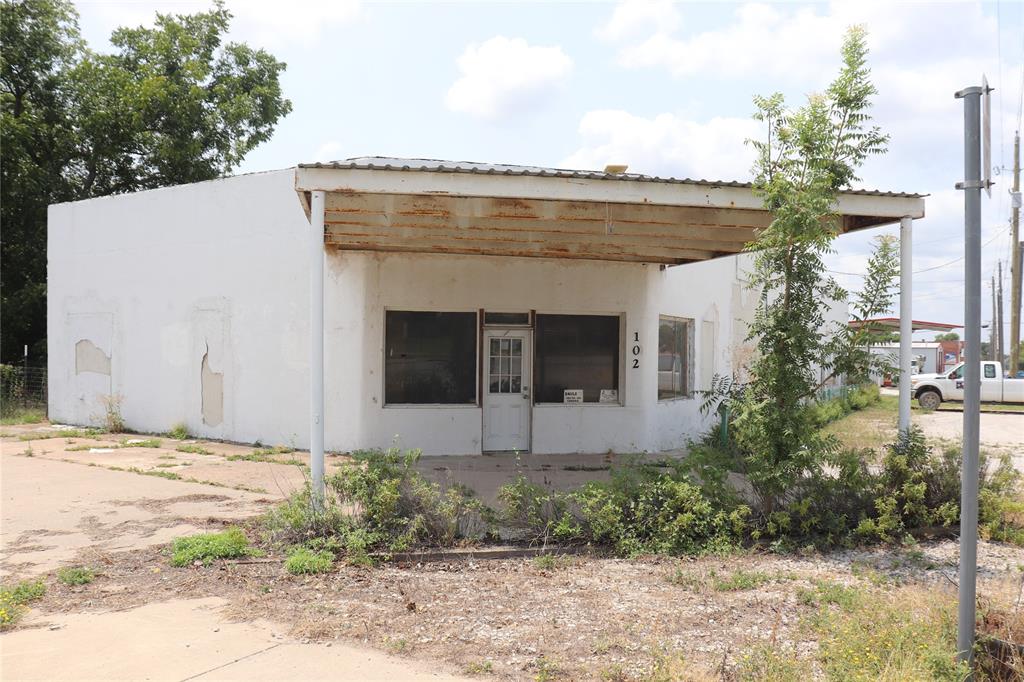 102 Lubbock Street Property Photo 2