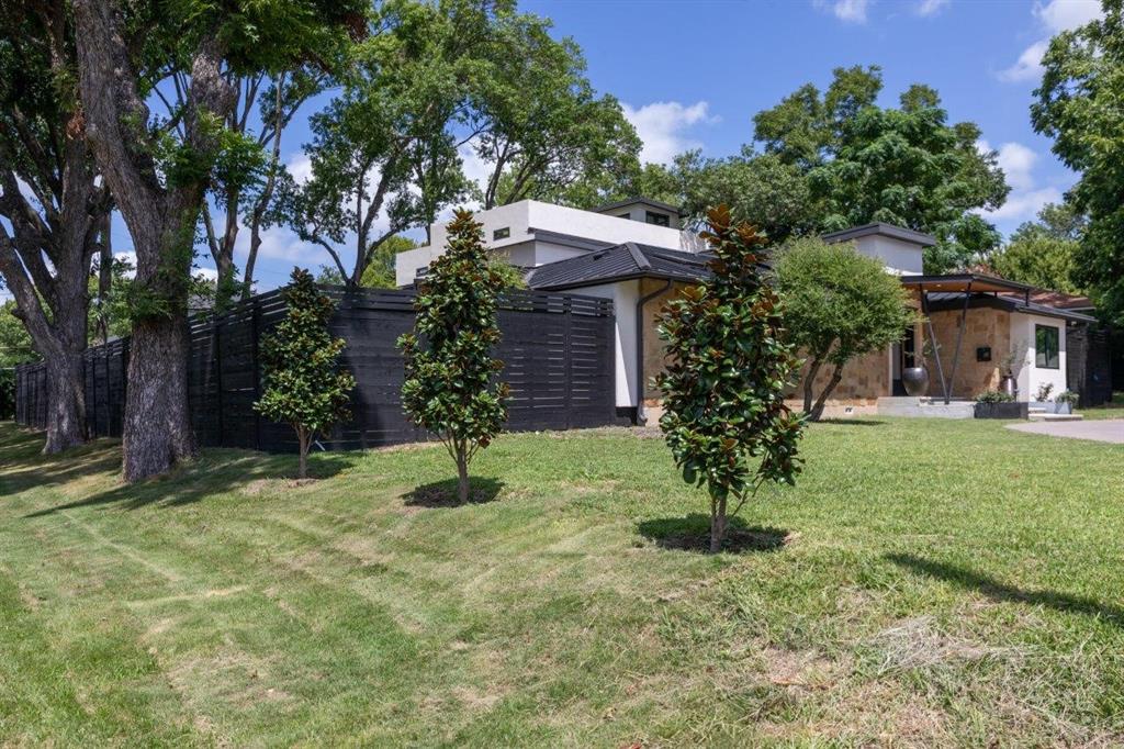 601 Ray Andra Drive Property Photo 5
