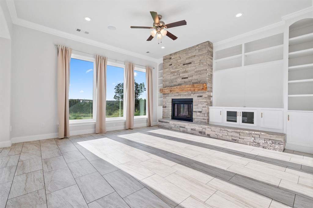 1380 Skyline Drive Property Photo 4