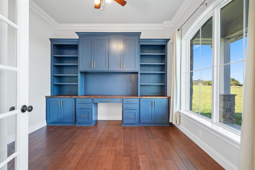 1380 Skyline Drive Property Photo 10
