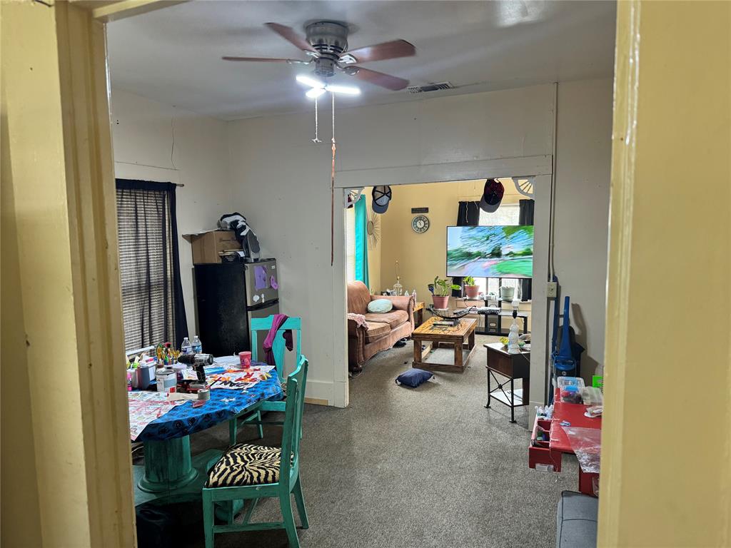 207 N 5th Street Property Photo 8