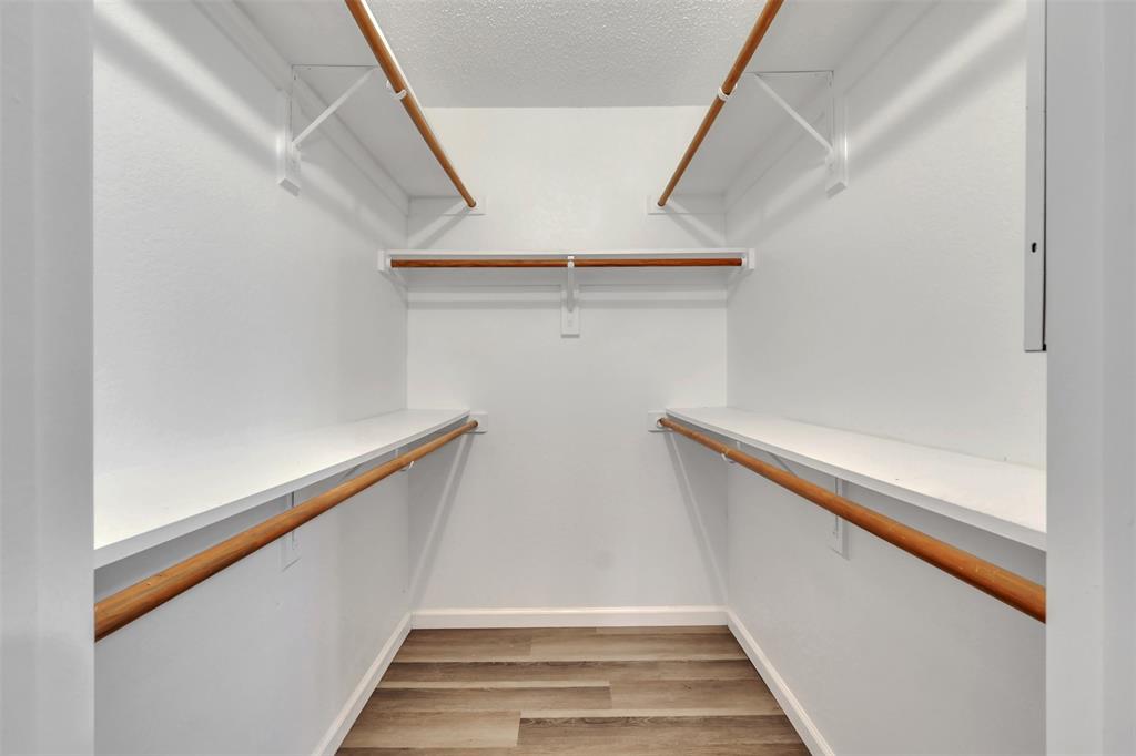 9219 Crimnson Court Property Photo 13