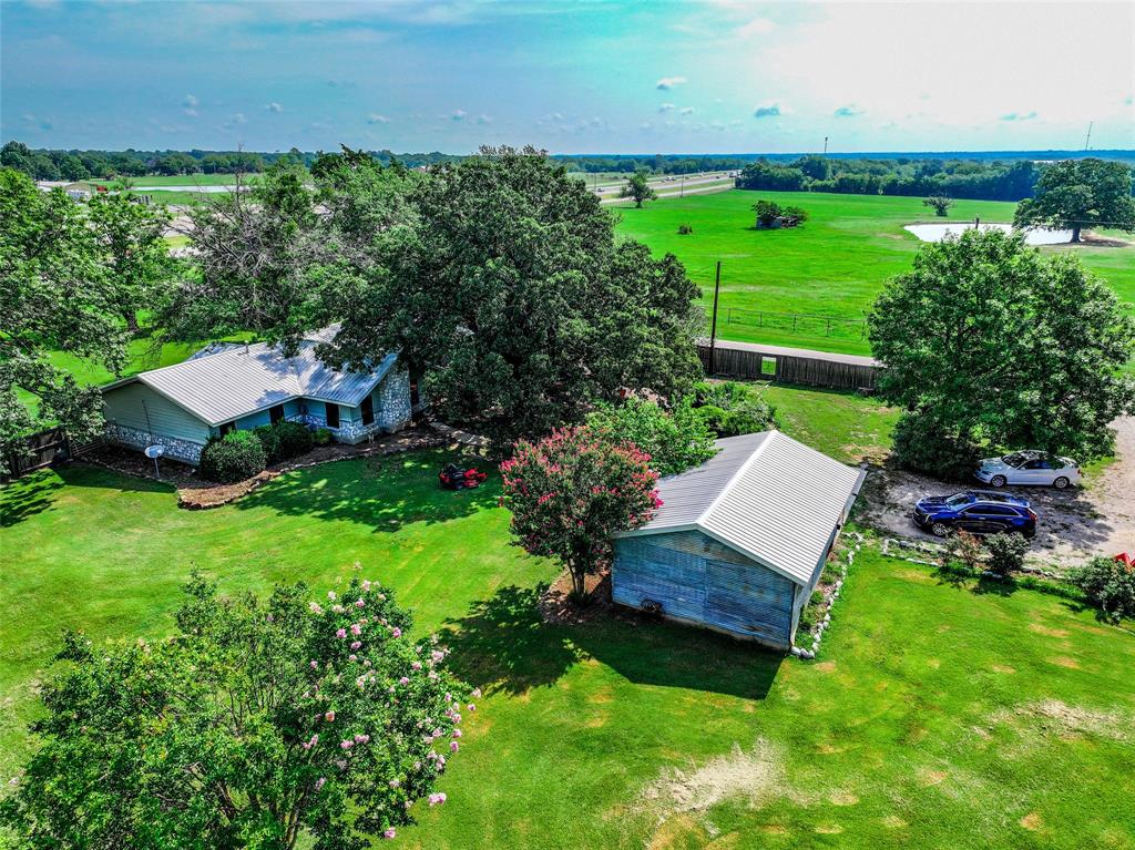 130 County Road 3106 Property Photo 10