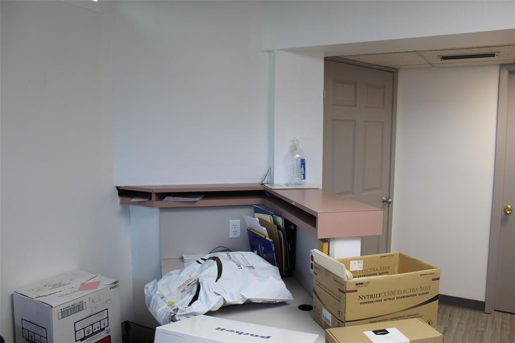 427 S Summit Avenue Property Photo 4
