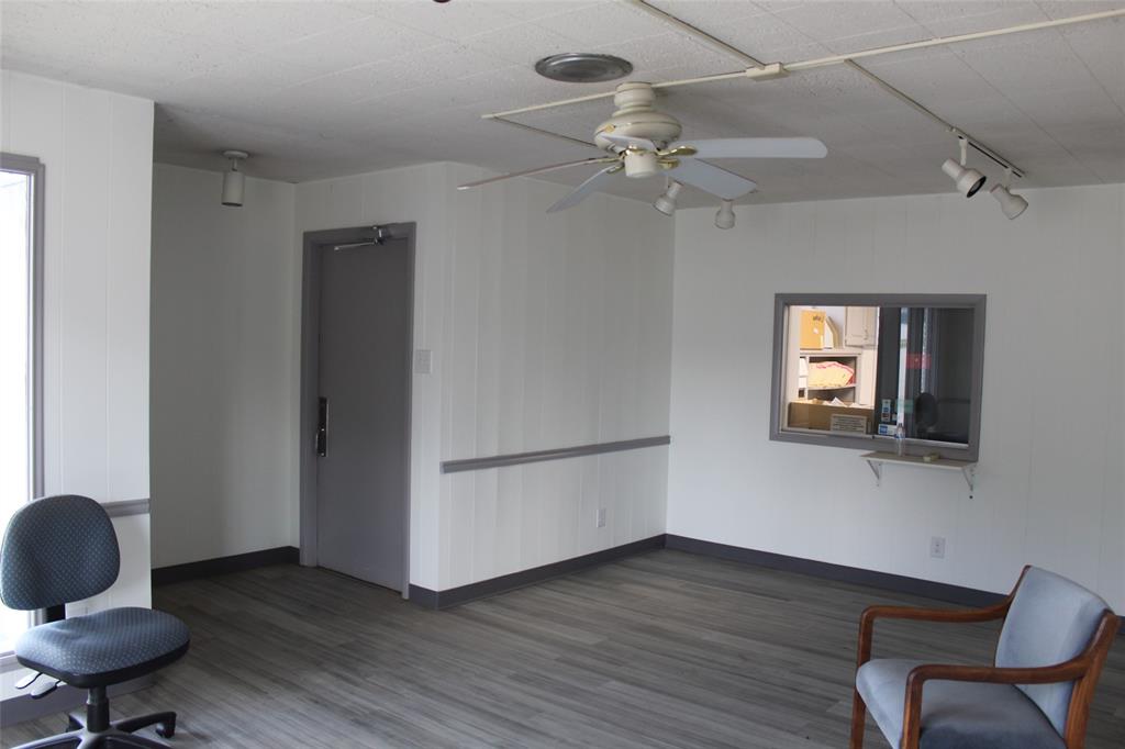 427 S Summit Avenue Property Photo 6